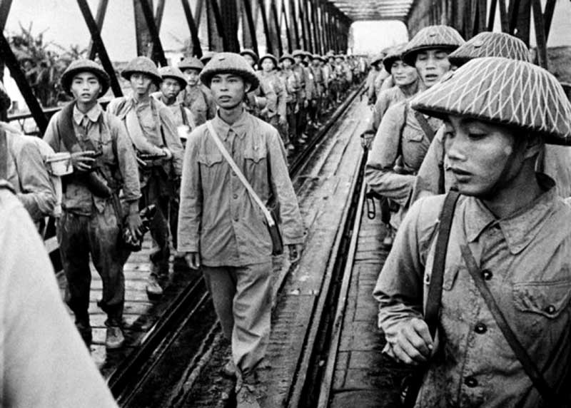 Soldats vietnamiens pendant la première guerre d'Indochine.